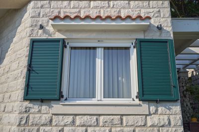 Shutter Reattachment in Denver County, CO